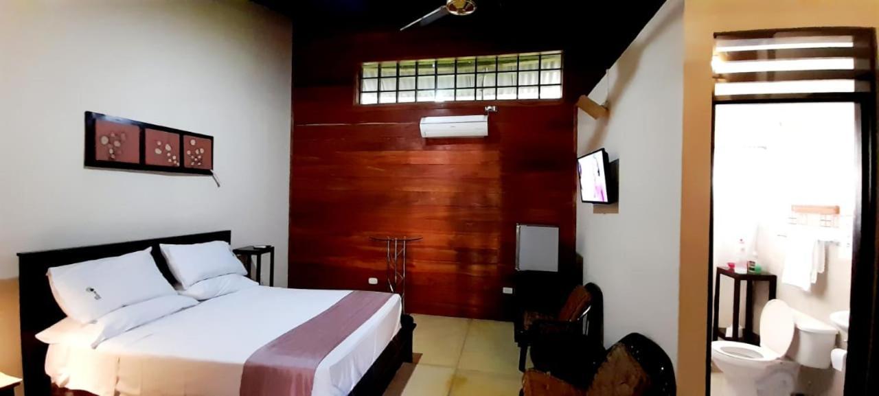 Hotel Amazon Bed And Breakfast ليتيسيا المظهر الخارجي الصورة
