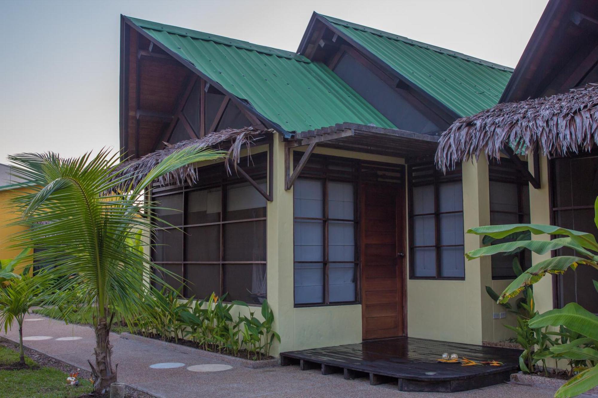Hotel Amazon Bed And Breakfast ليتيسيا المظهر الخارجي الصورة