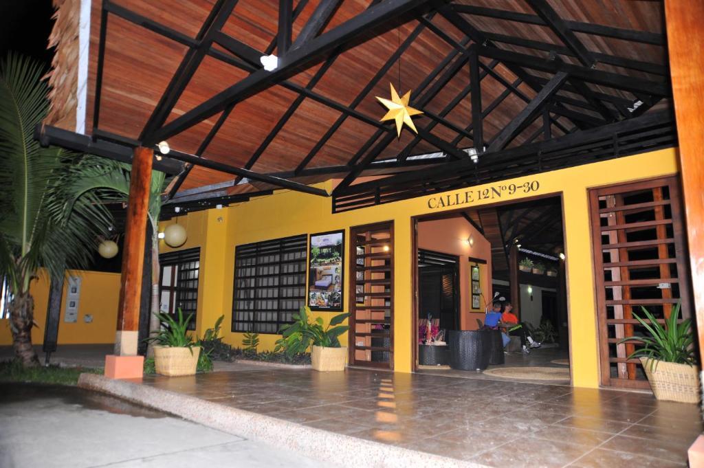 Hotel Amazon Bed And Breakfast ليتيسيا المظهر الخارجي الصورة