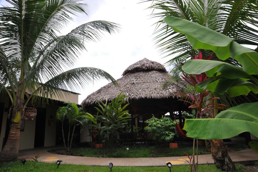 Hotel Amazon Bed And Breakfast ليتيسيا المظهر الخارجي الصورة