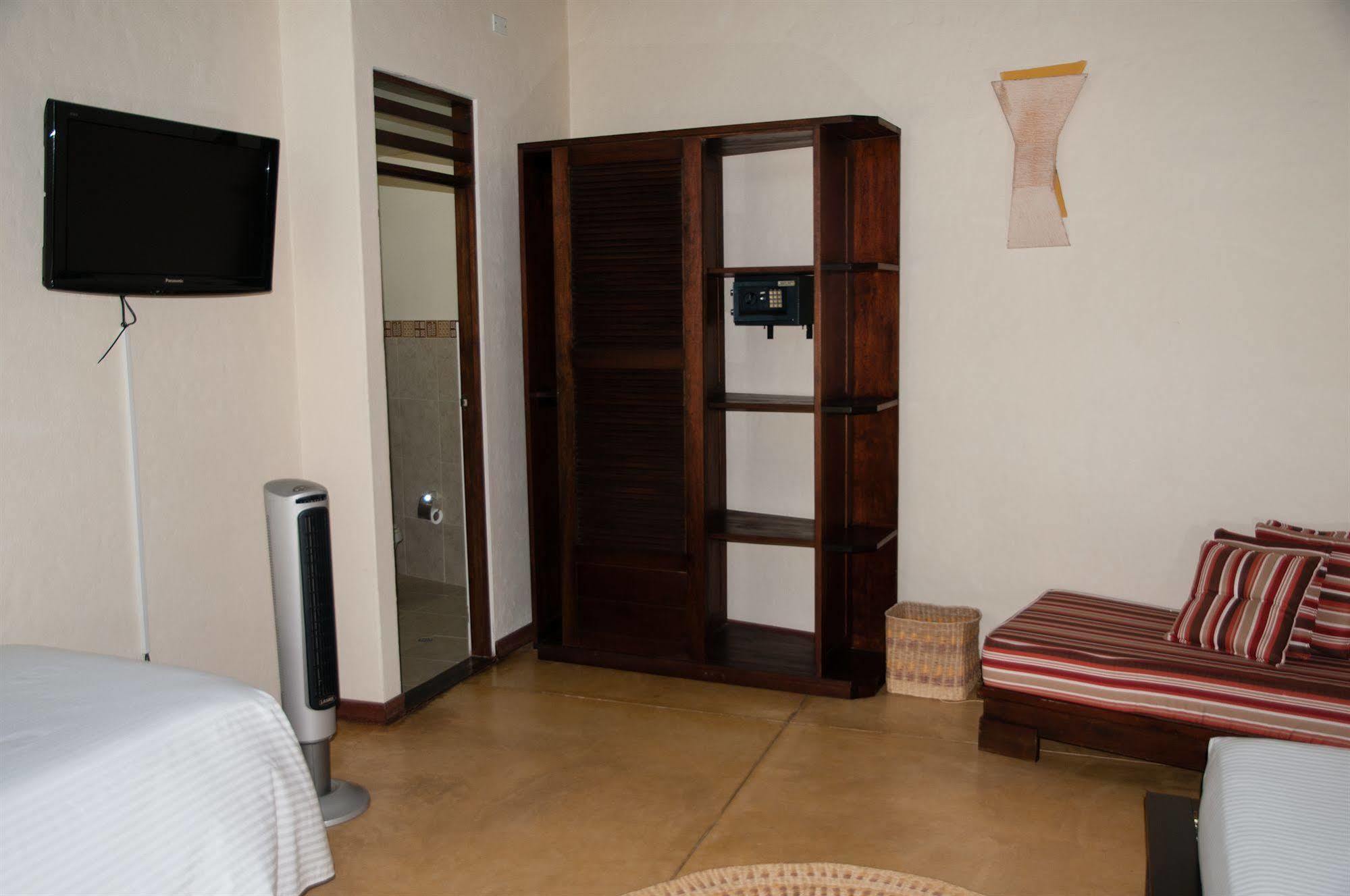 Hotel Amazon Bed And Breakfast ليتيسيا المظهر الخارجي الصورة