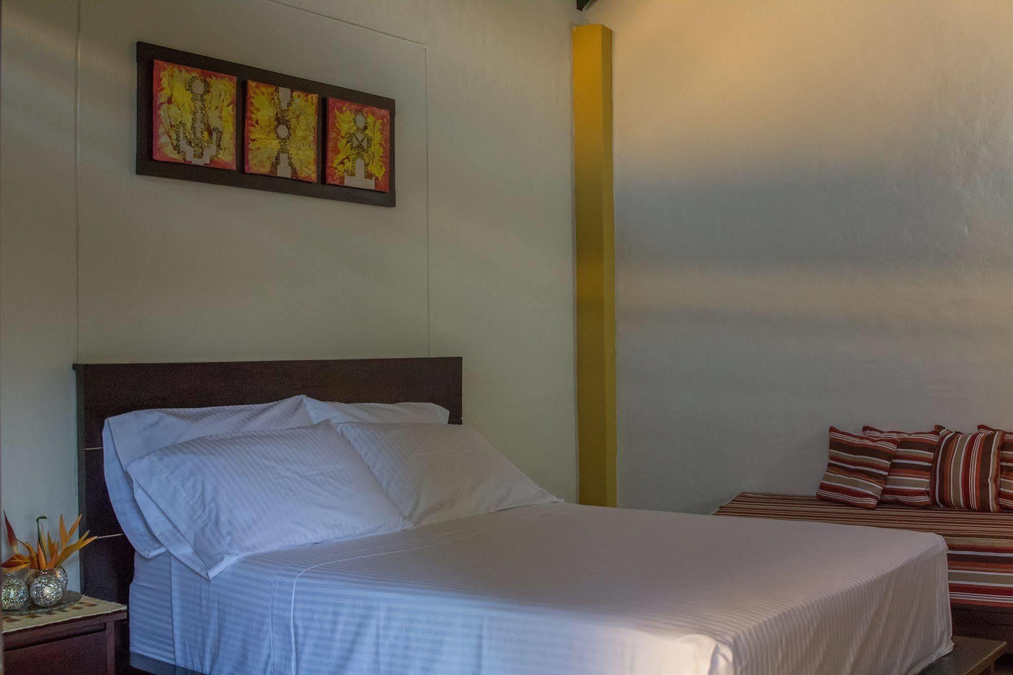 Hotel Amazon Bed And Breakfast ليتيسيا المظهر الخارجي الصورة